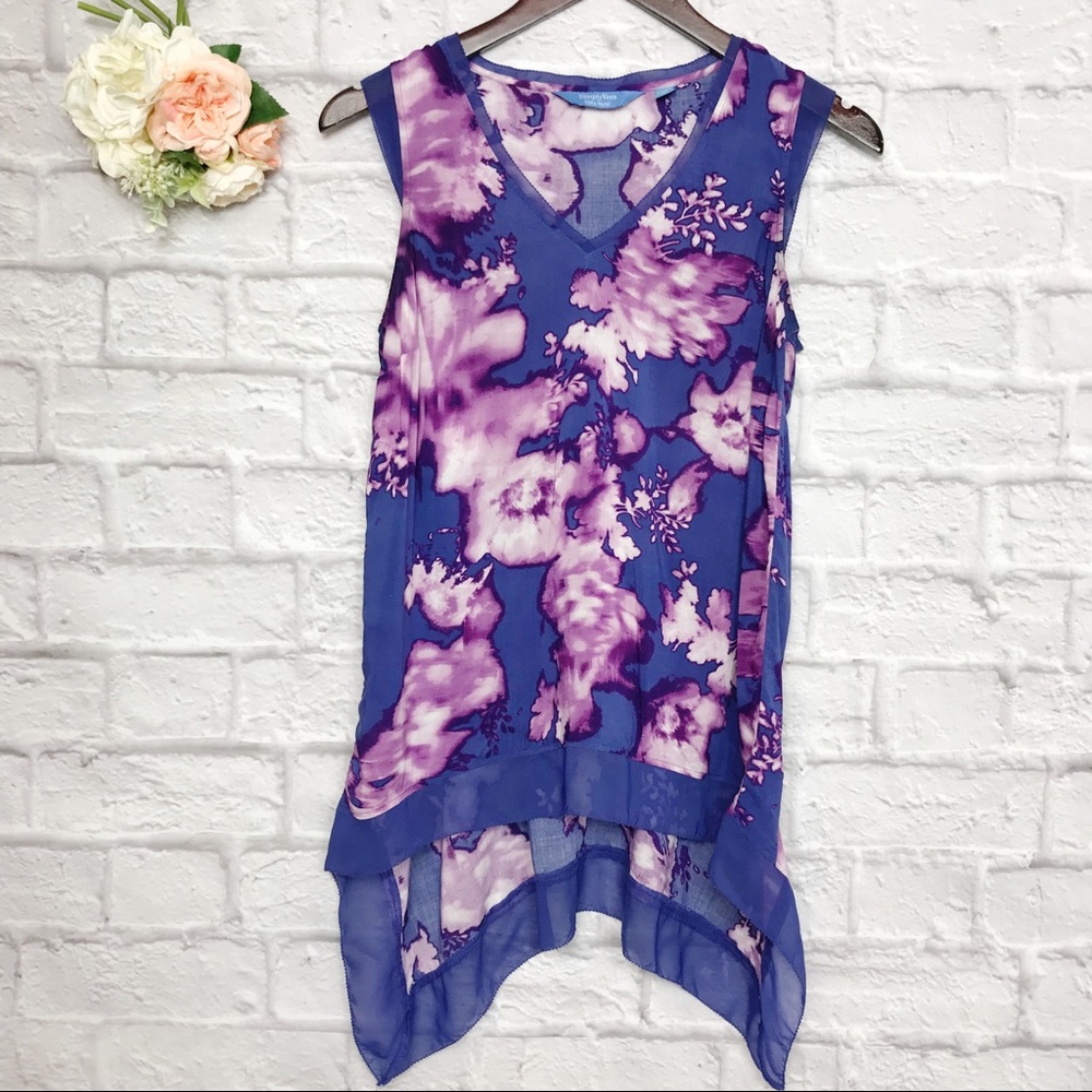 Simply Vera floral top size S